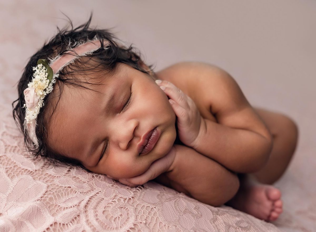 westlinn newborn photographer westlinn newborn photographer