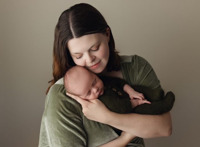 Beaverton Oregon newborn baby photographer
