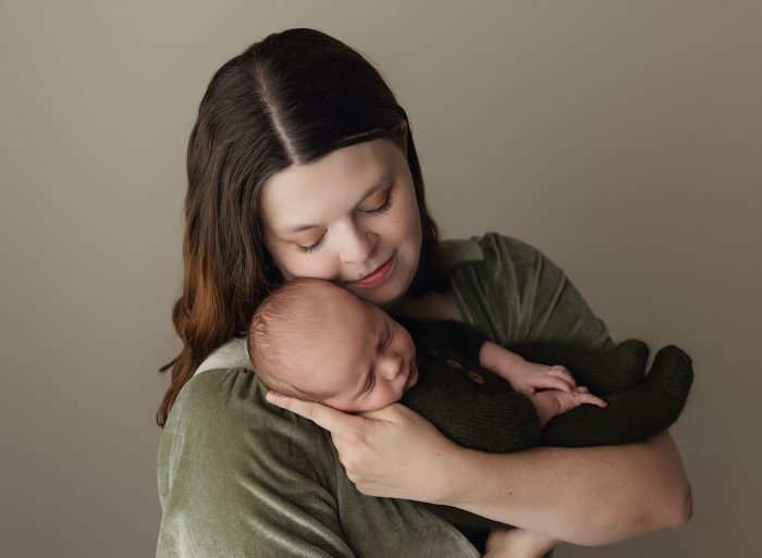Beaverton Oregon newborn baby portraits