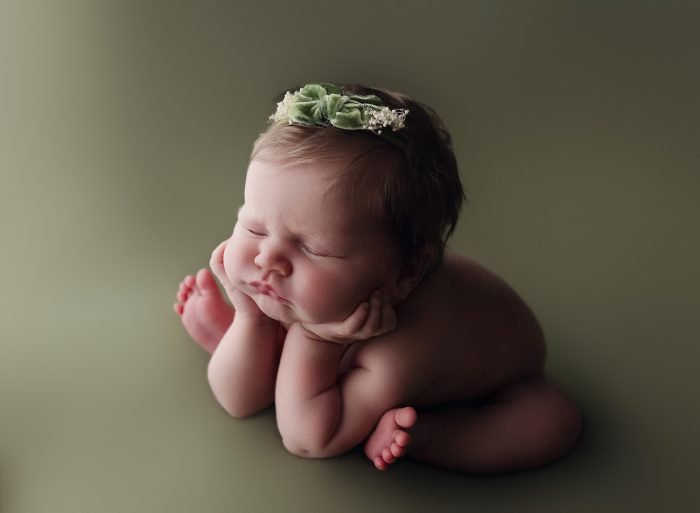 froggy pose photographer