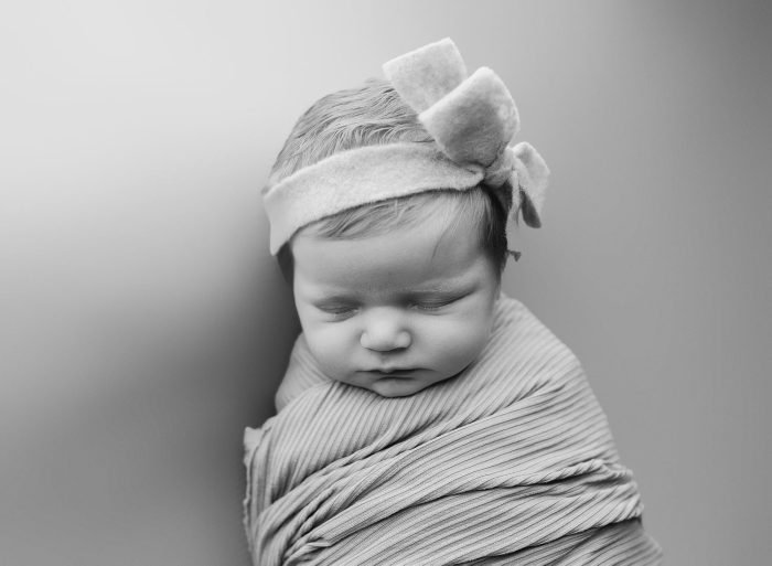 newborn photographer sherwood