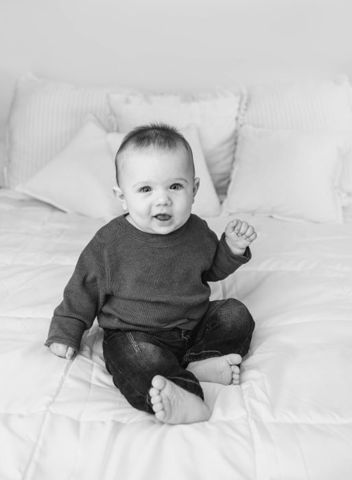portland baby photographer sitting