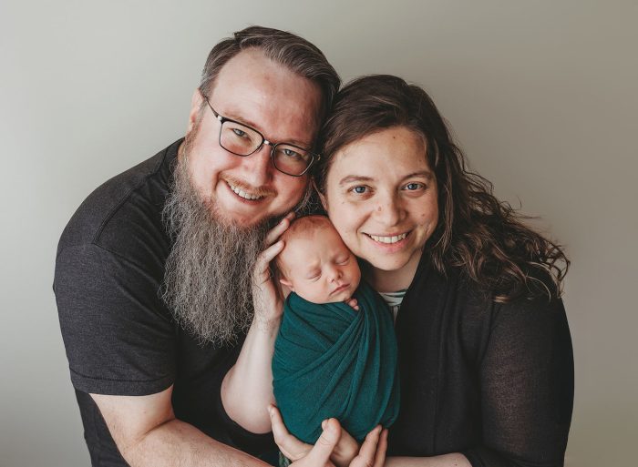 Portland photographer posed parent baby