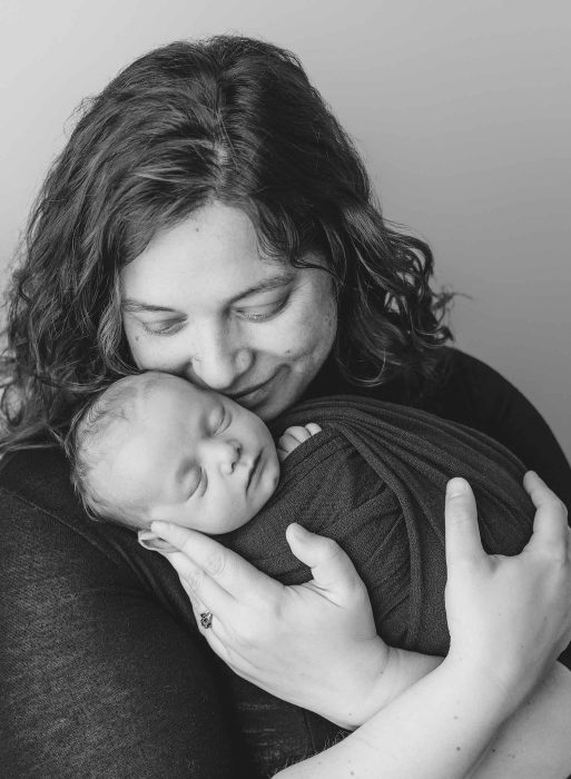 in home newborn session portland lifestyle