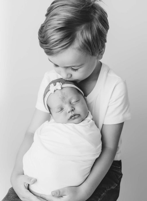 newborn photographer gresham