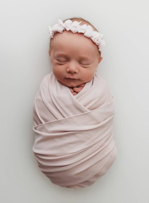 newborn photography wilsonville oregon baby girl