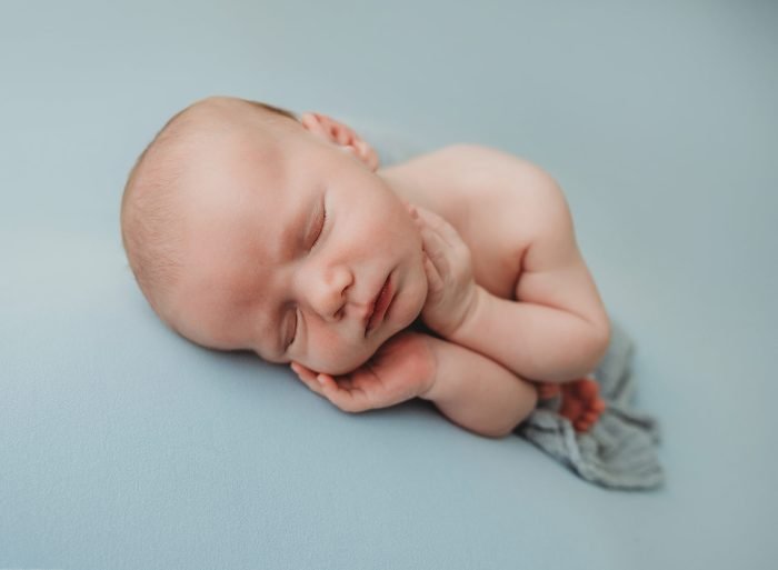 newborn photographer camas