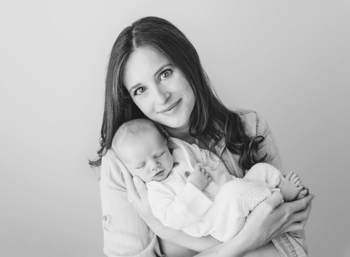 sandy newborn photographer