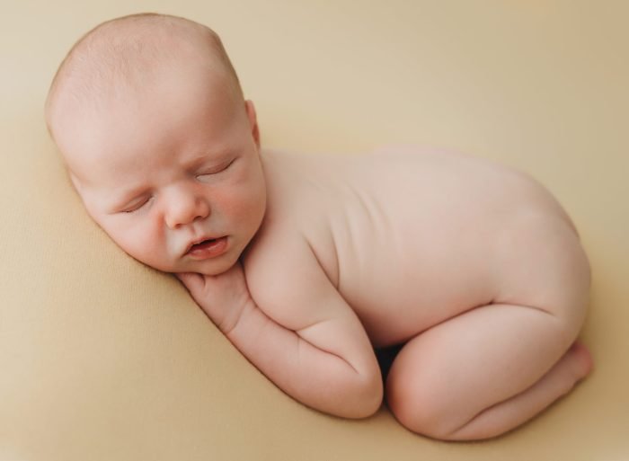 west linn newborn photographer