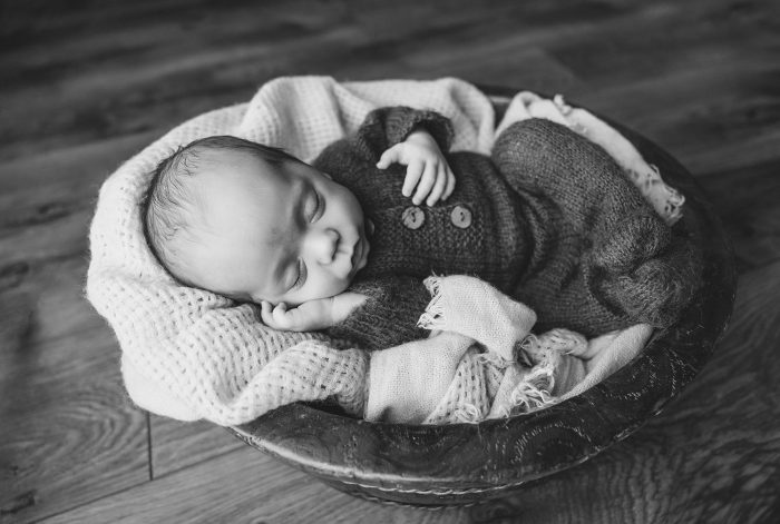 Sherwood Oregon newborn pictures