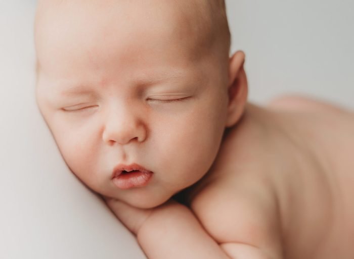 best newborn photographer oregon
