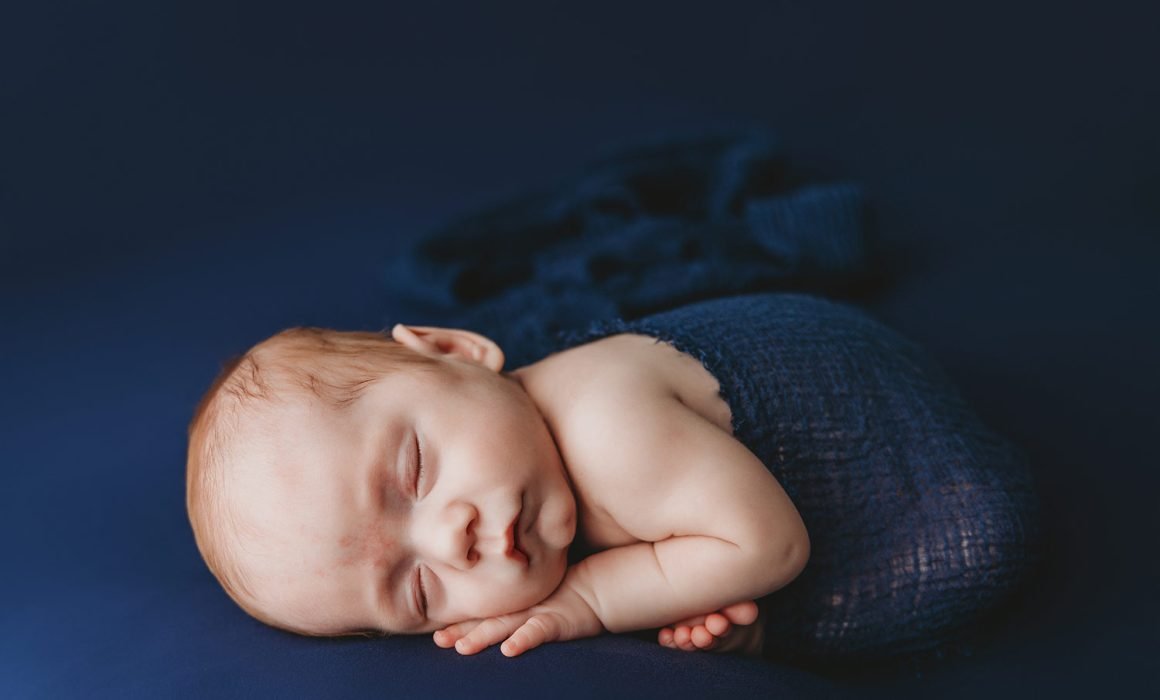 newborn baby photographer Portland Oregon