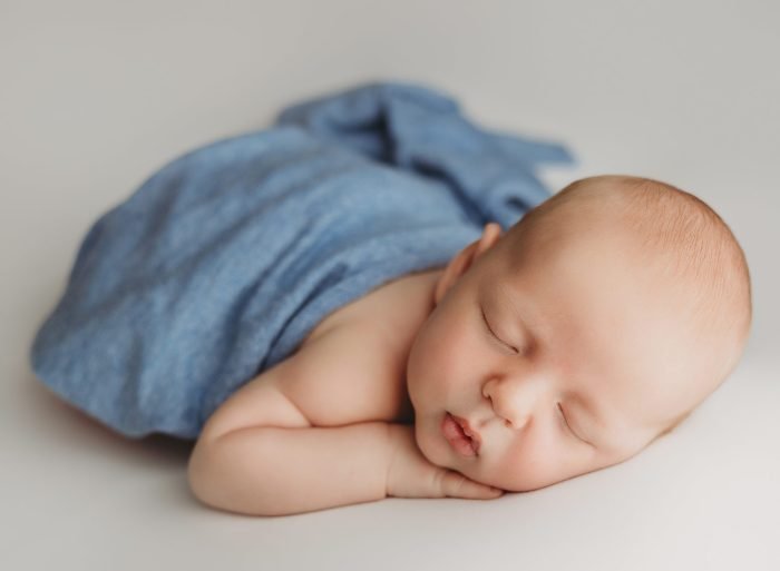 newborn photographer near me