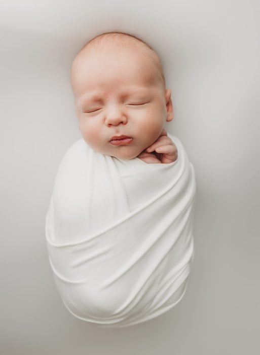 newborn photographer newberg oregon