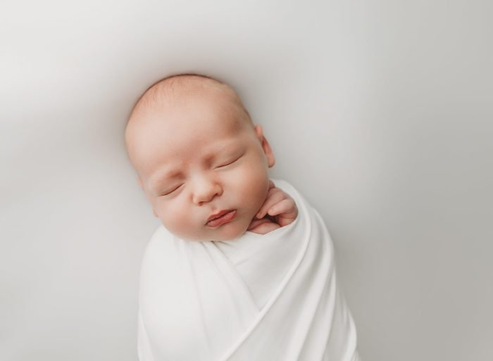newborn photos hillsboro