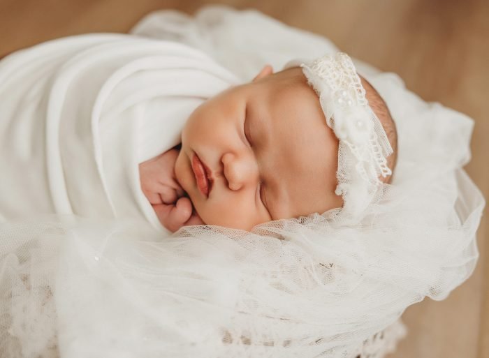 newborn photographer near me