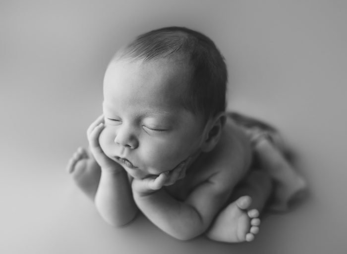 traveling newborn photographer west linn