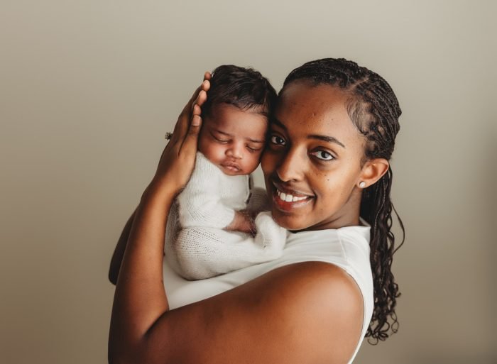newborn photographer nyc in home setup