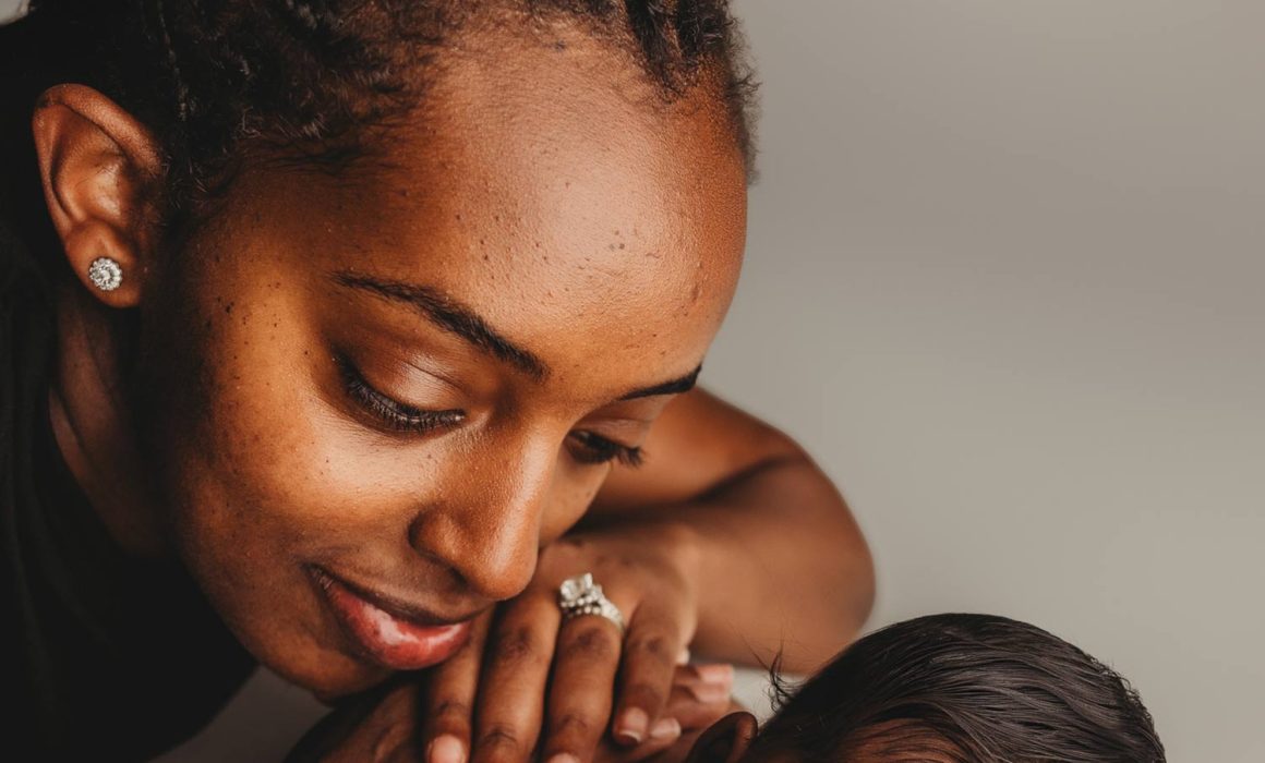 newborn photography nyc in home luxury session