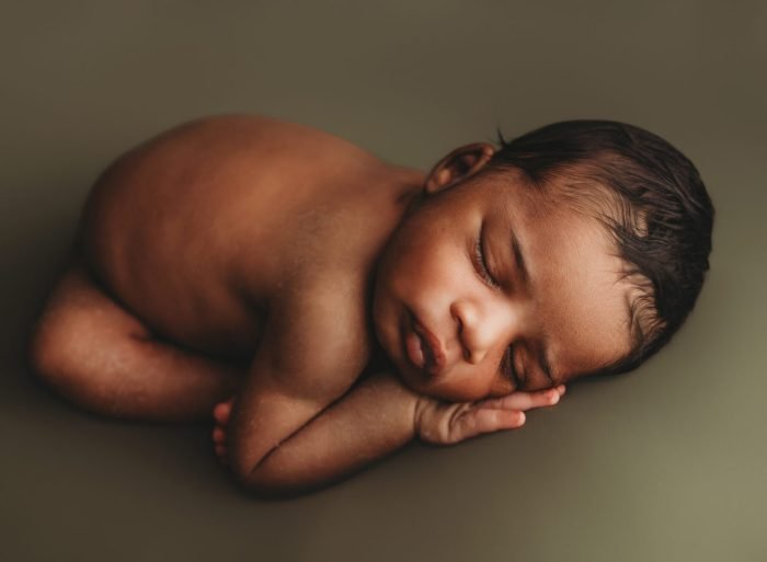 newborn photography nyc in home studio setup