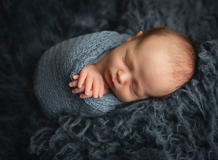 nyc posed newborn photography